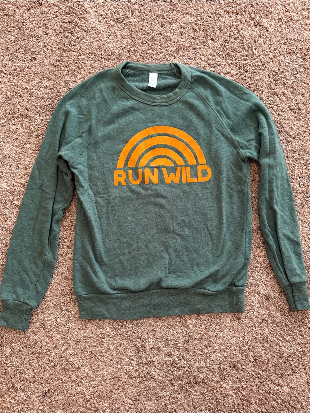 Run Wild Forest Green Graphic Crewneck Sweatshirt
